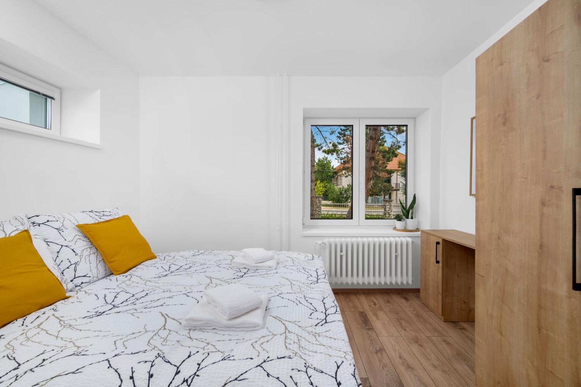 Apartmany Stastny Sklep Valtice Exteriör bild